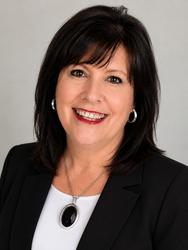 Hanlie Meiring, estate agent