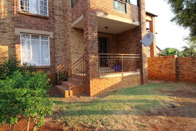 Townhouse For Sale in Mooikloof Ridge Estate, Pretoria